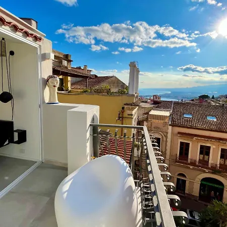 Πανσιόν Don Diego Luxury Ταορμίνα