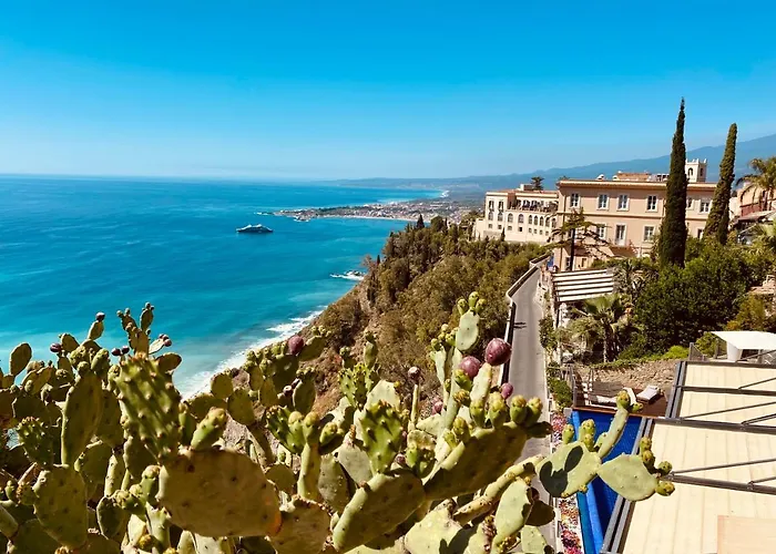 Don Diego Luxury Πανσιόν